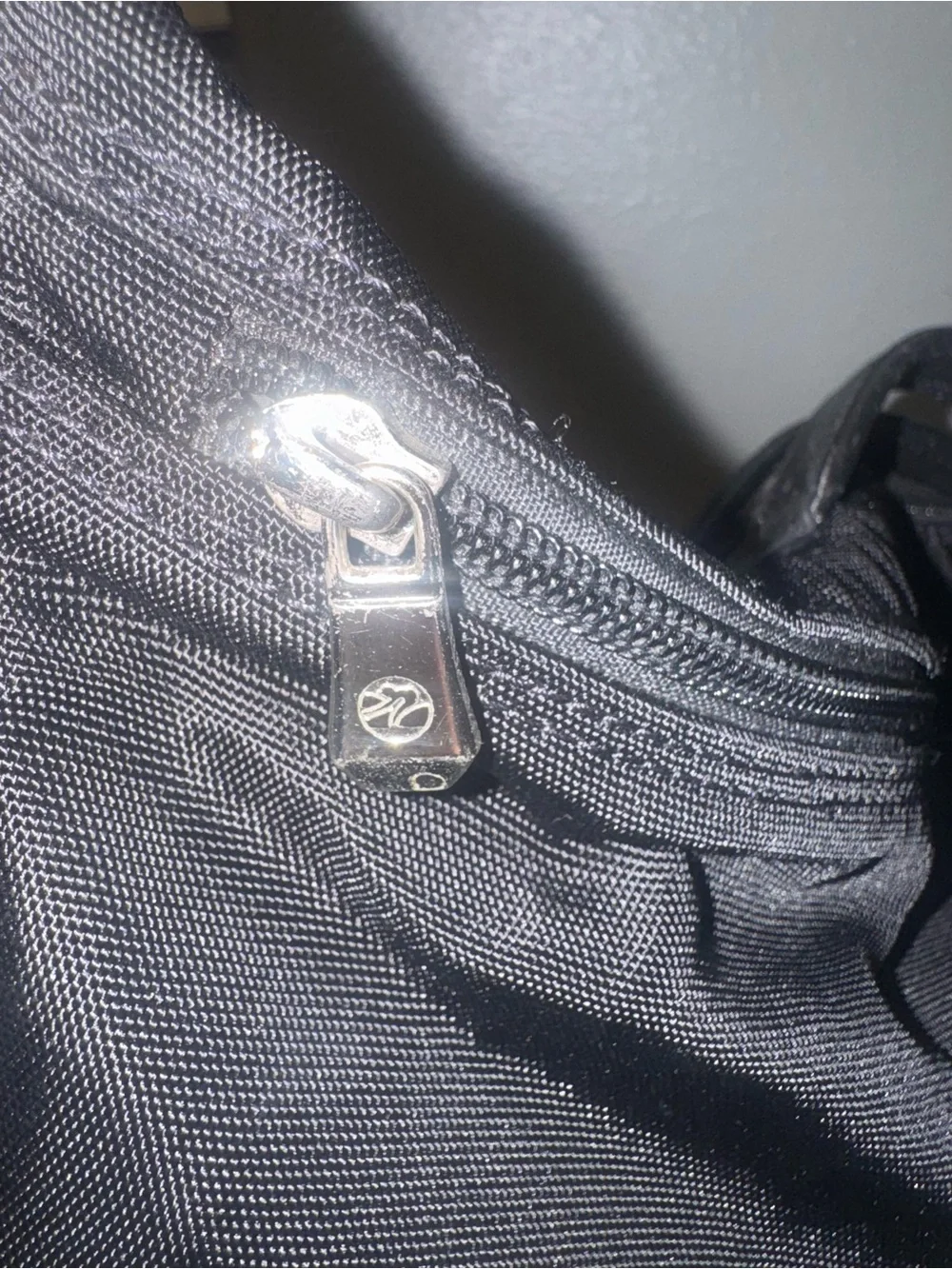 Longchamp Black Messenger Crossbody bag EUC
